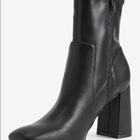 Women’s Black short boot size 8 - Picture 8 of 11